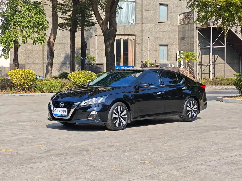 Nissan Teana 2022 из CN, фото 1