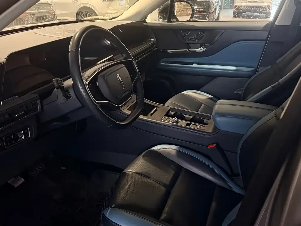 Lincoln Corsair 2024 из CN, фото 6