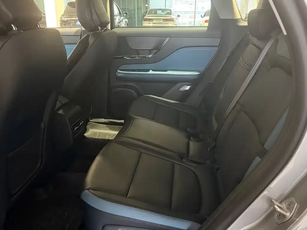 Lincoln Corsair 2024 из CN, фото 3
