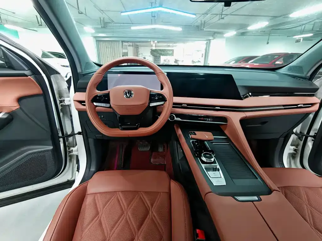 Changan CS75PLUS 2024 из CN, фото 8