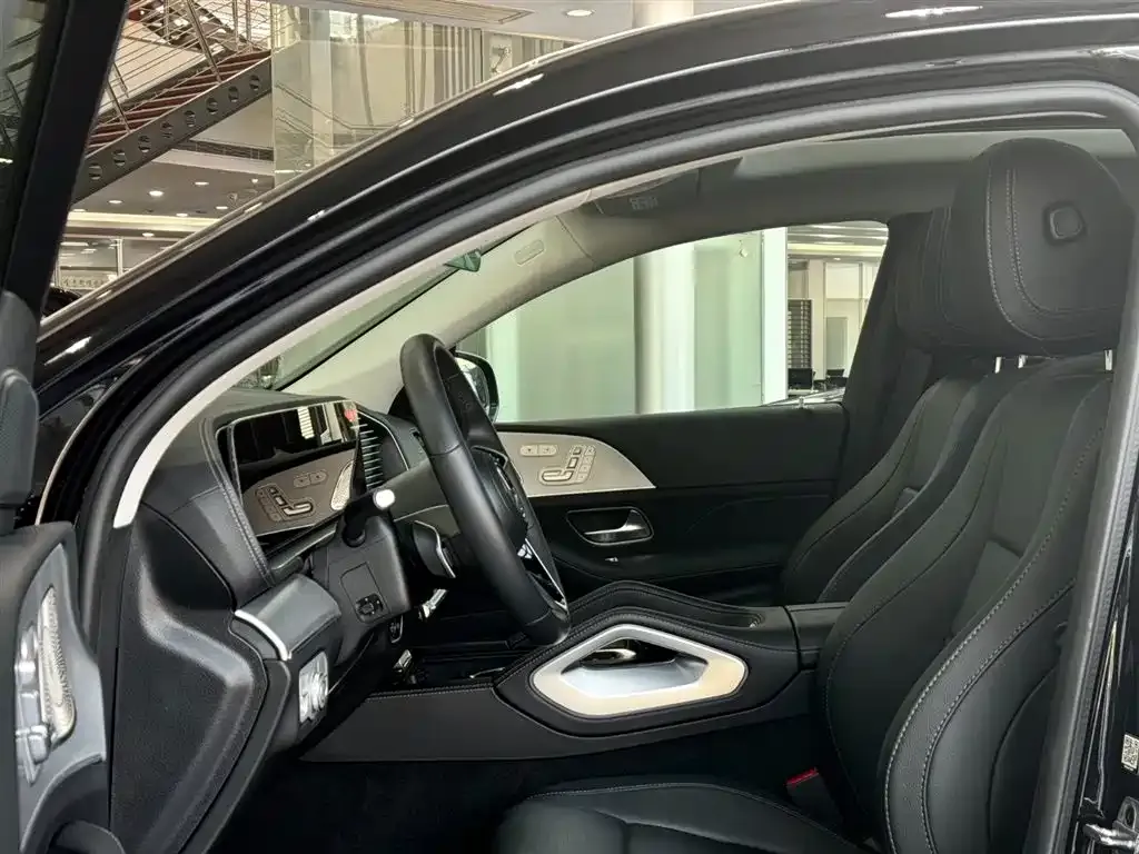 Mercedes-Benz GLE Coupe 2026 из CN, фото 7