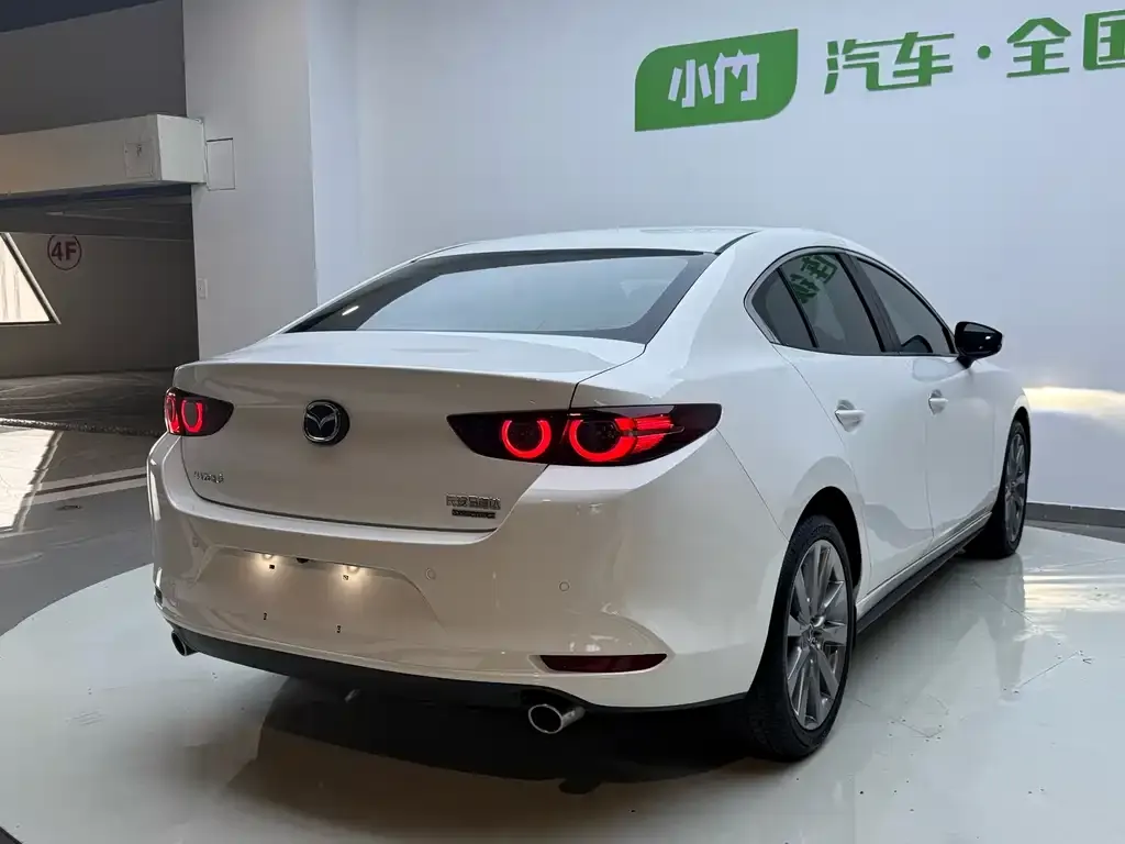 Mazda 3 Axela 2022 из CN, фото 5