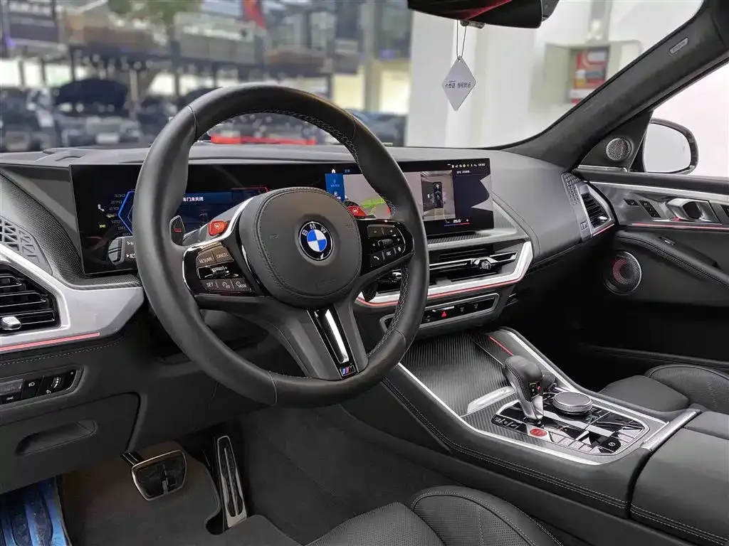 BMW XM 2023 из CN, фото 9