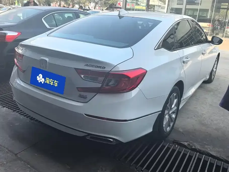 Honda Accord 2021 из CN, фото 9