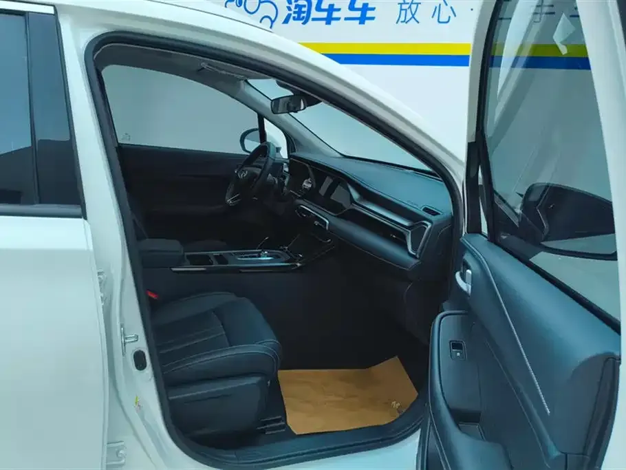 GAC Motor Trumpchi GS4 — фото 8