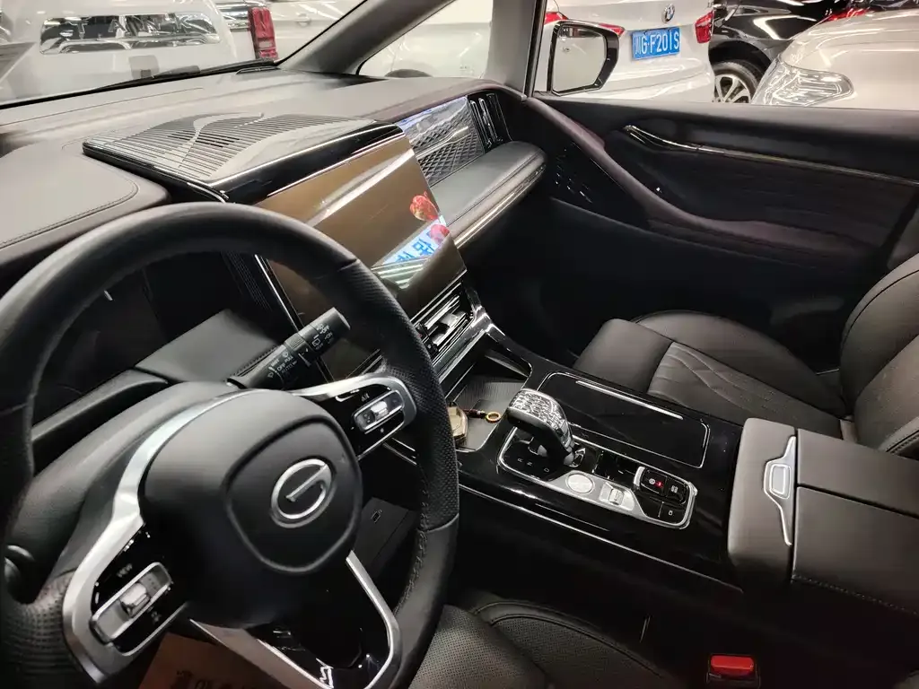 GAC Motor Trumpchi M8 — фото 7