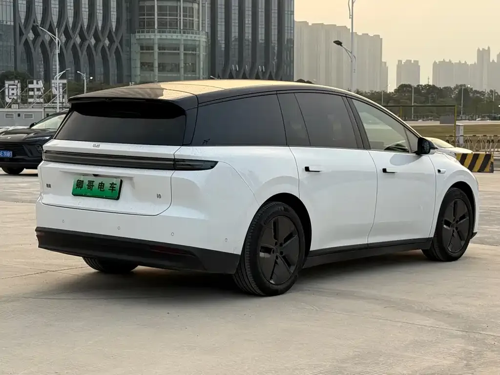 Li Auto i8 2025 из CN, фото 6