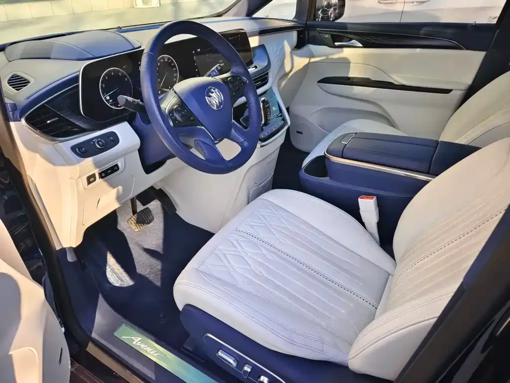 Buick GL8 2021 из CN, фото 6