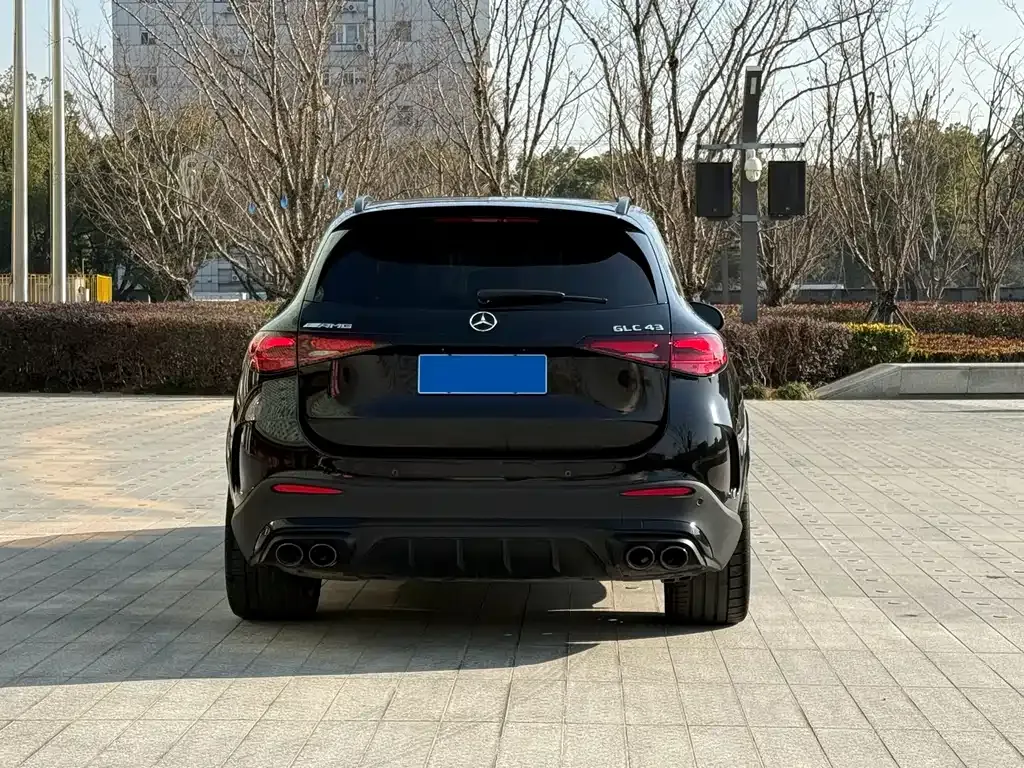 Mercedes-Benz GLC AMG — фото 8