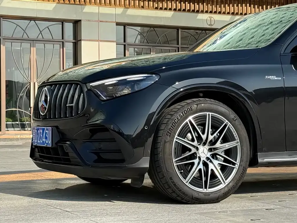Mercedes-Benz GLC AMG — фото 2