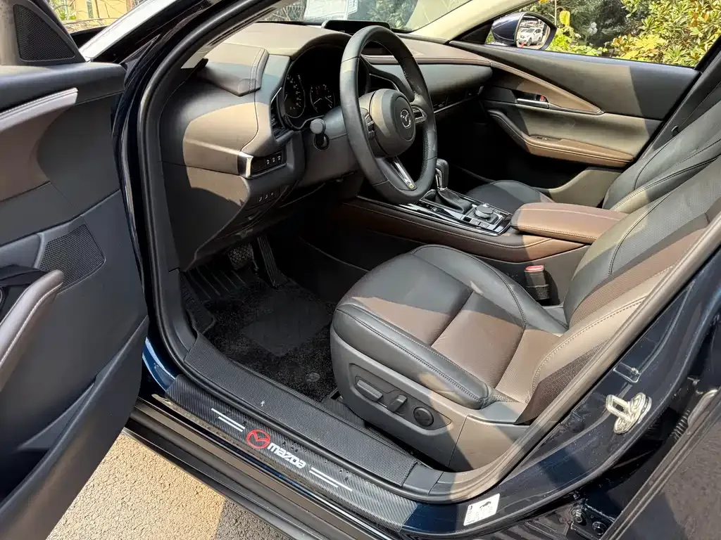Mazda CX-30 2022 из CN, фото 6