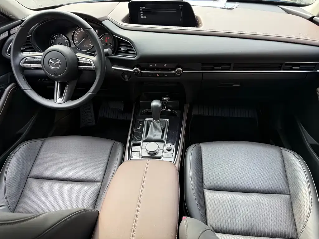 Mazda CX-30 2022 из CN, фото 8