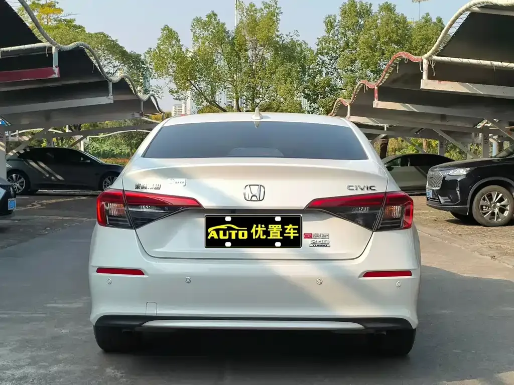 Honda Civic 2024 из CN, фото 3