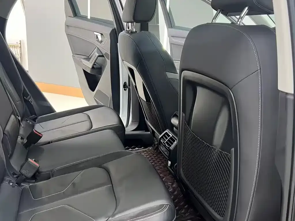Audi Q3 Sportback 2021 из CN, фото 8