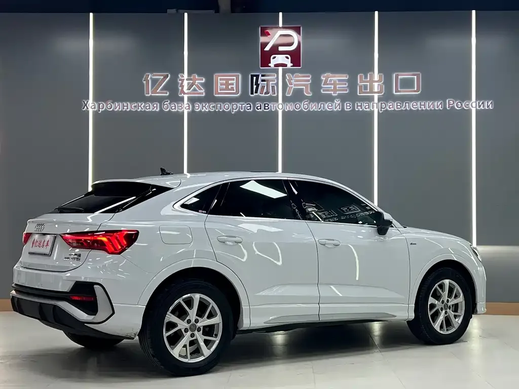 Audi Q3 Sportback 2021 из CN, фото 5
