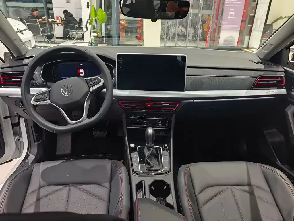 Volkswagen Lavida 2024 из CN, фото 2