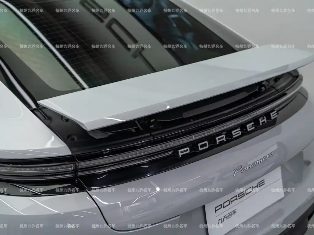 Porsche Panamera 2025 из CN, фото 10