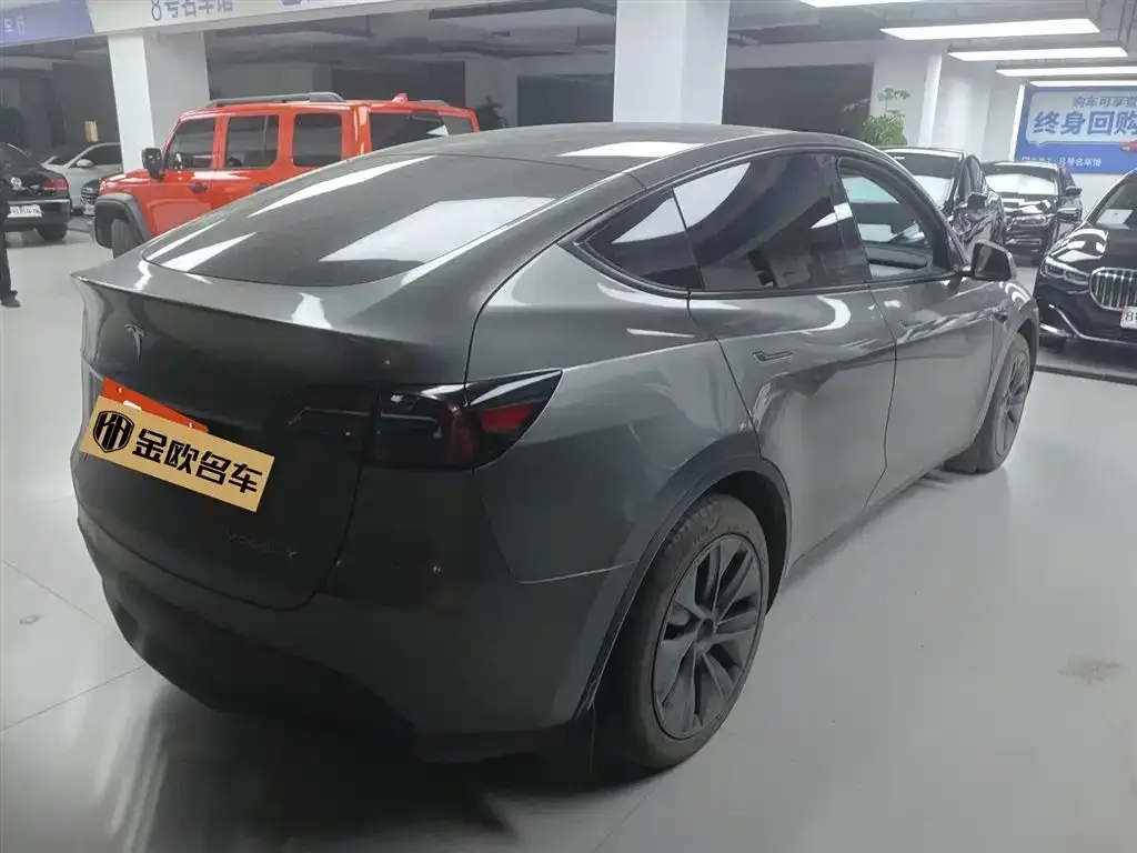 Tesla Model Y 2024 из CN, фото 8