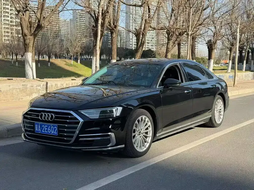 Audi A8 2021 из CN, фото 1