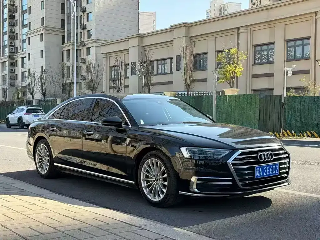 Audi A8 2021 из CN, фото 6