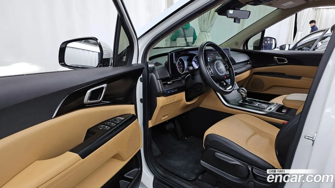 Kia Carnival 2023 из KR, фото 10