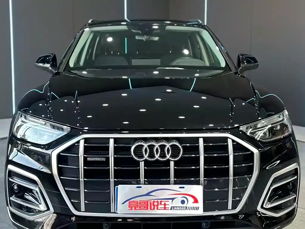 Audi Q5L 2022 из CN, фото 2