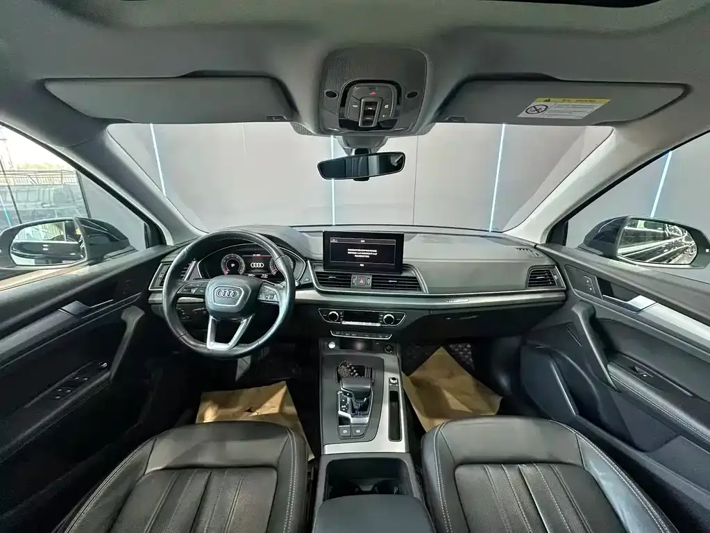 Audi Q5L 2022 из CN, фото 3