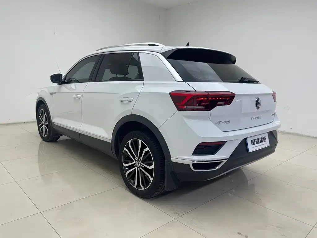 Volkswagen T-Roc 2022 из CN, фото 2