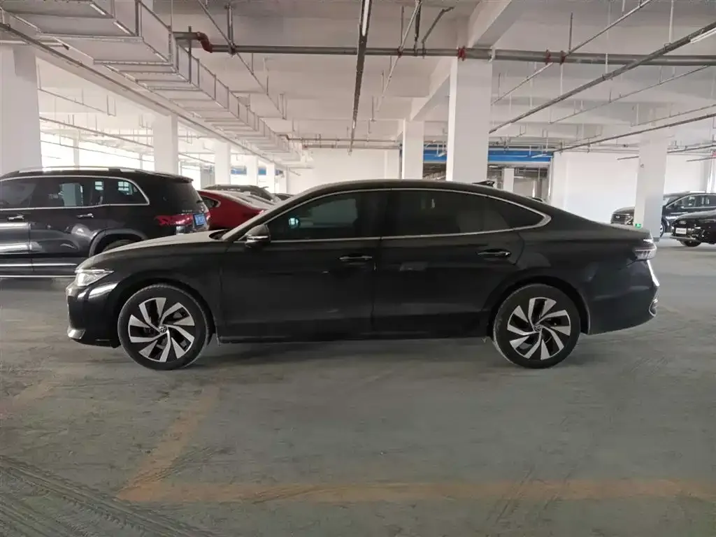 Volkswagen Passat — фото 2