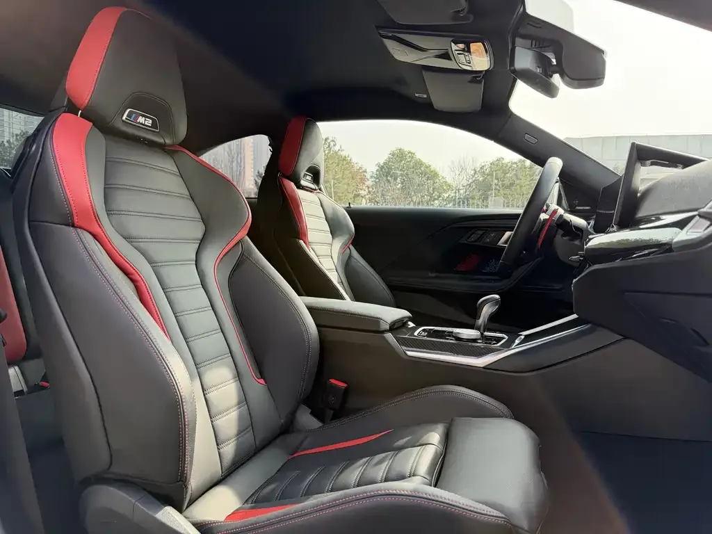 BMW M2 2025 из CN, фото 2