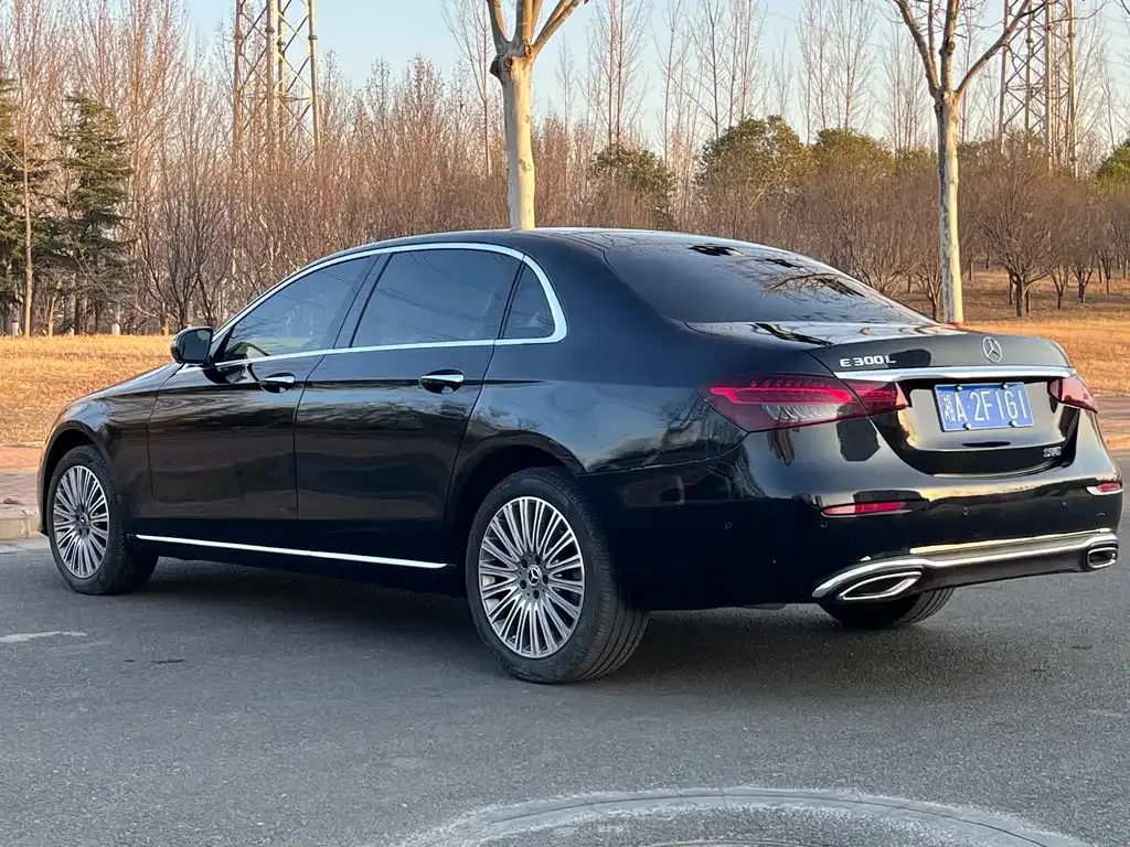 Mercedes-Benz E-Class 2023 из CN, фото 9