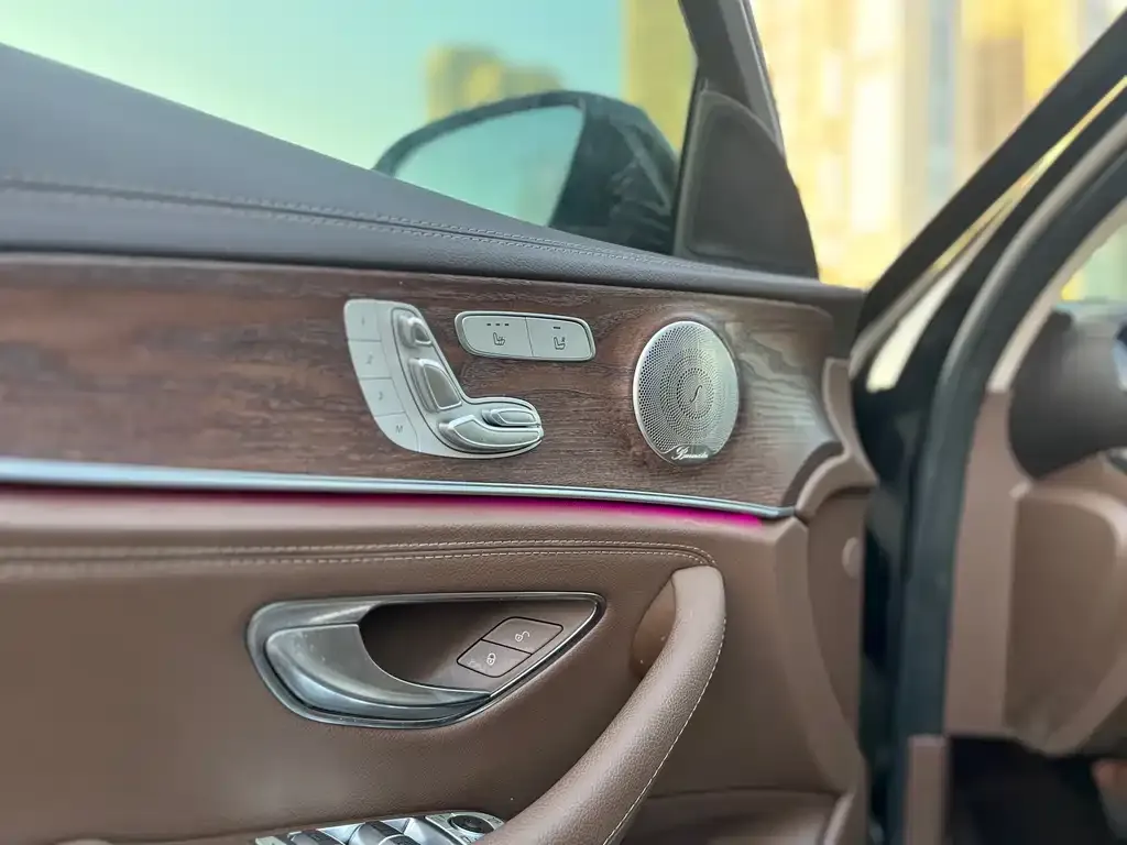 Mercedes-Benz E-Class 2023 из CN, фото 7