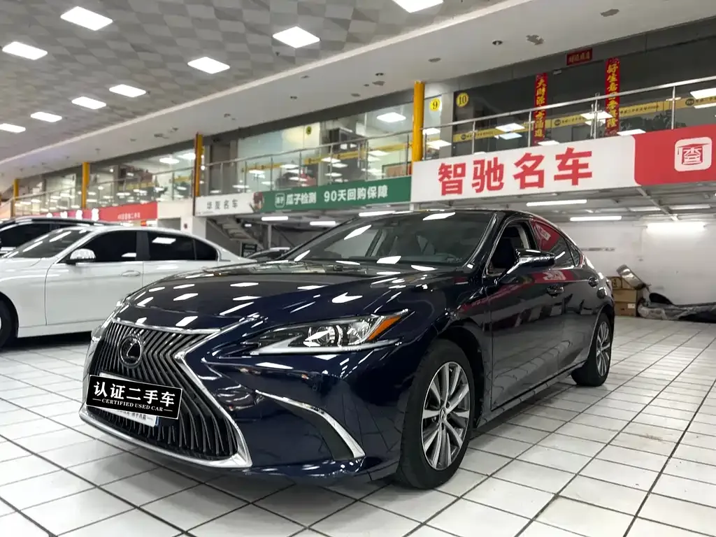 Lexus ES 2021 из CN, фото 1