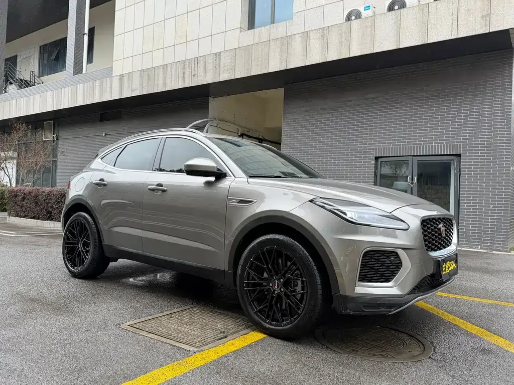 Jaguar E-PACE 2023 из CN, фото 7