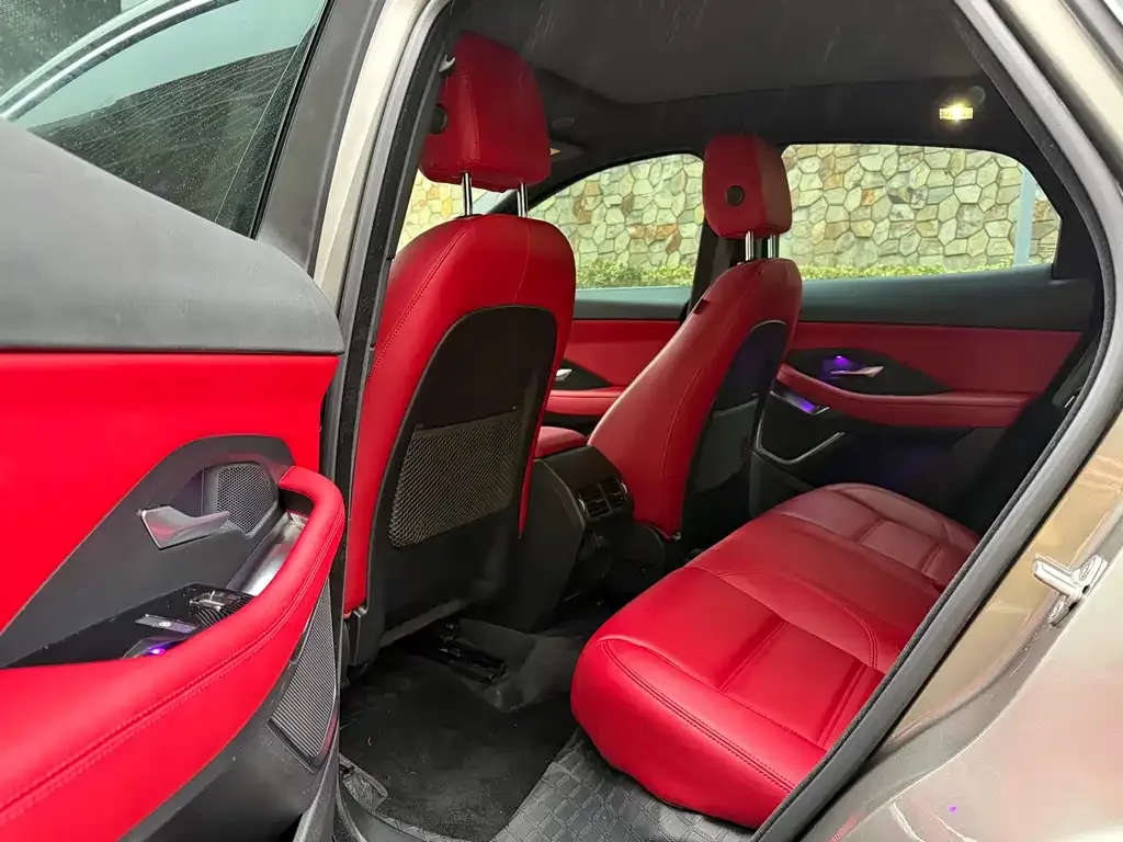 Jaguar E-PACE 2023 из CN, фото 8