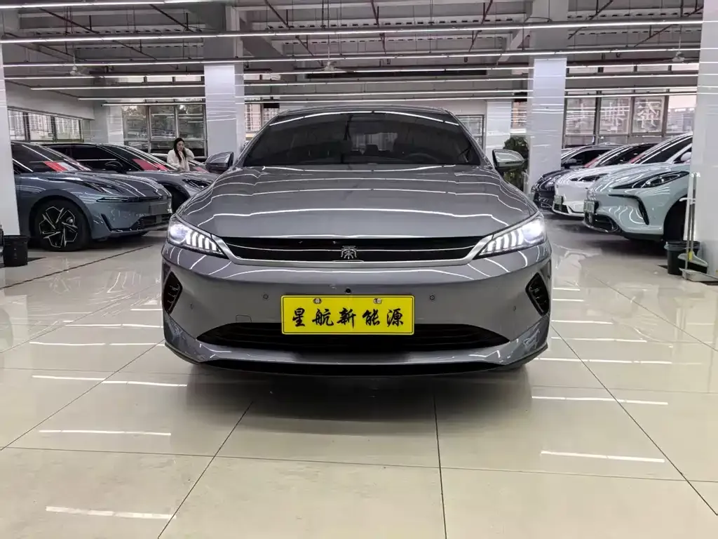 BYD Qin PLUS 2025 из CN, фото 4