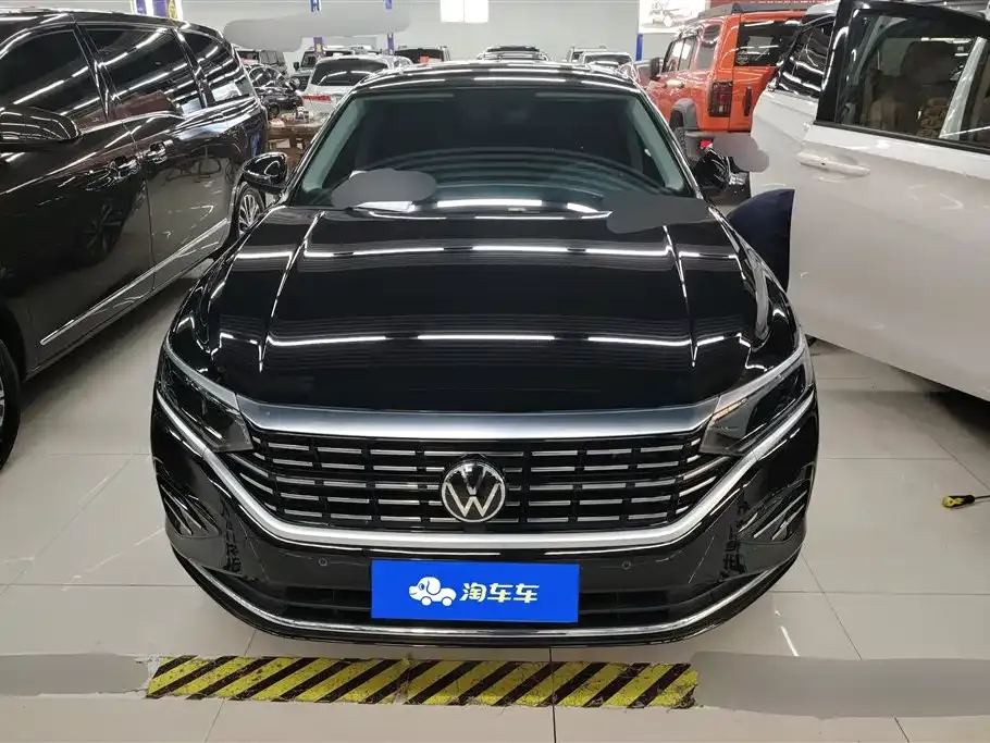 Volkswagen Passat 2023 из CN, фото 3