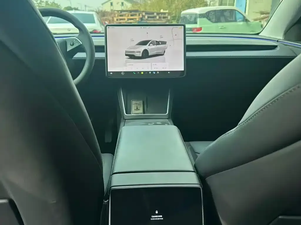 Tesla Model Y 2025 из CN, фото 10
