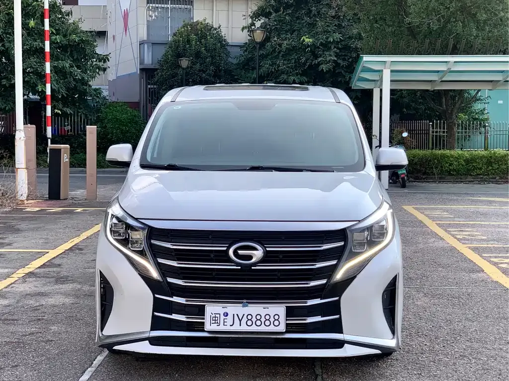 GAC Motor Trumpchi M8 — фото 7