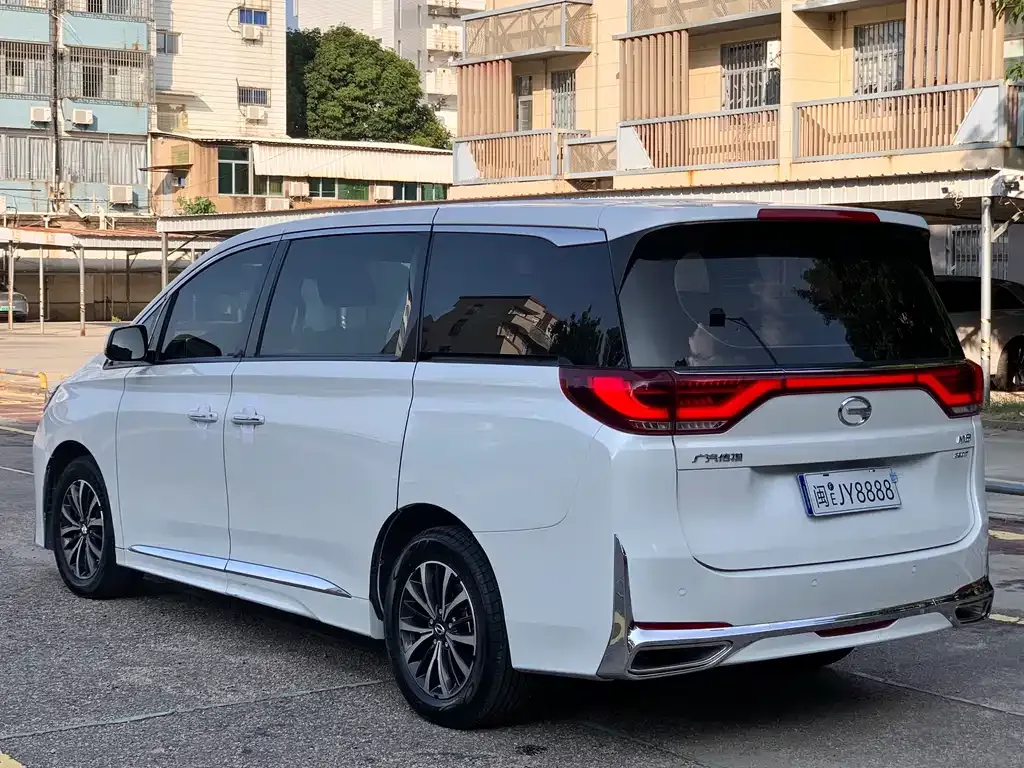 GAC Motor Trumpchi M8 — фото 8