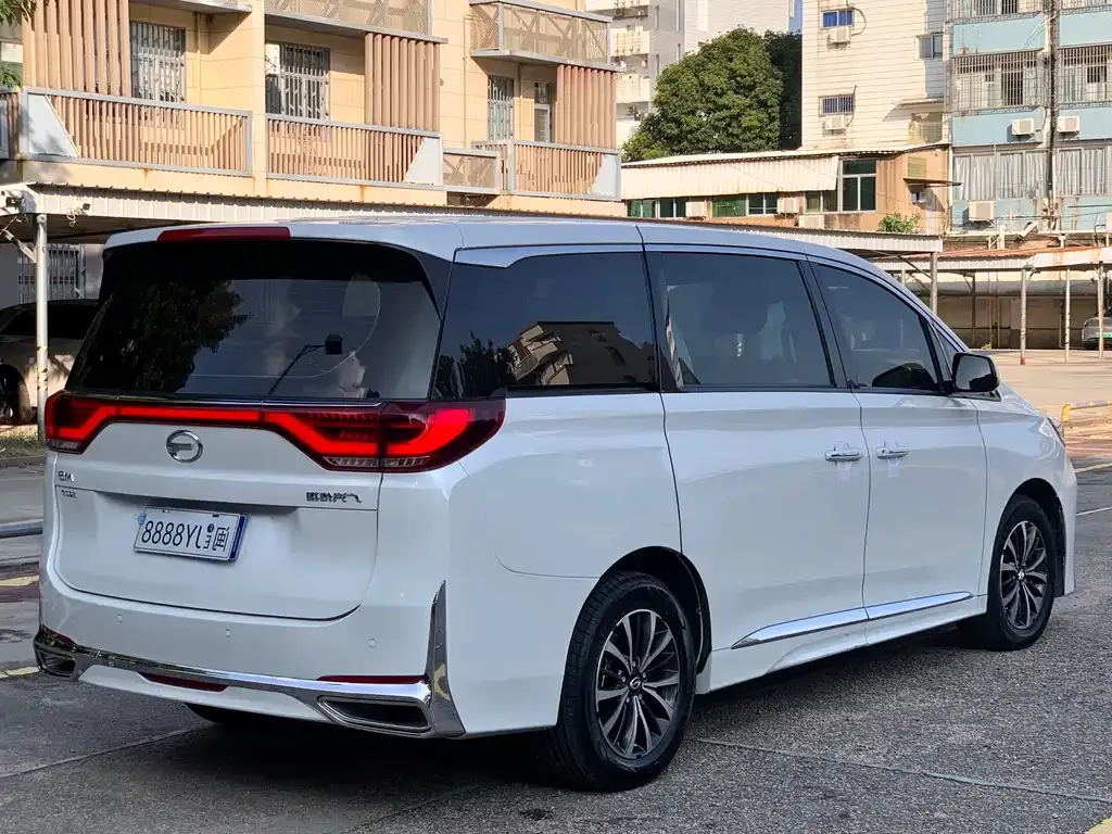 GAC Motor Trumpchi M8 — фото 9