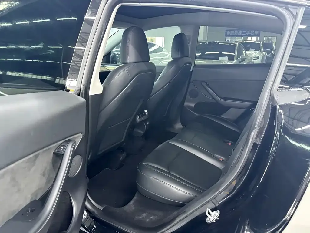 Tesla Model Y 2022 из CN, фото 4
