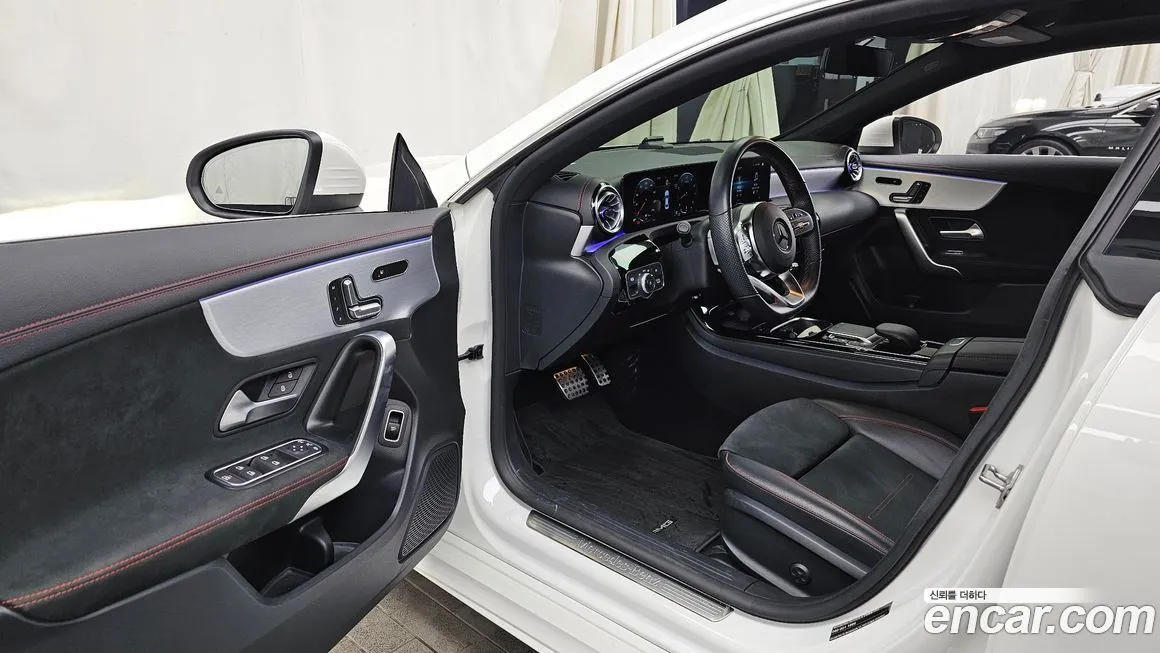 Mercedes-Benz CLA-Class — фото 10