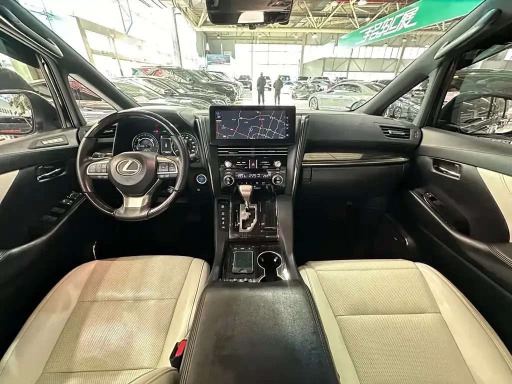 Lexus LM 2021 из CN, фото 9