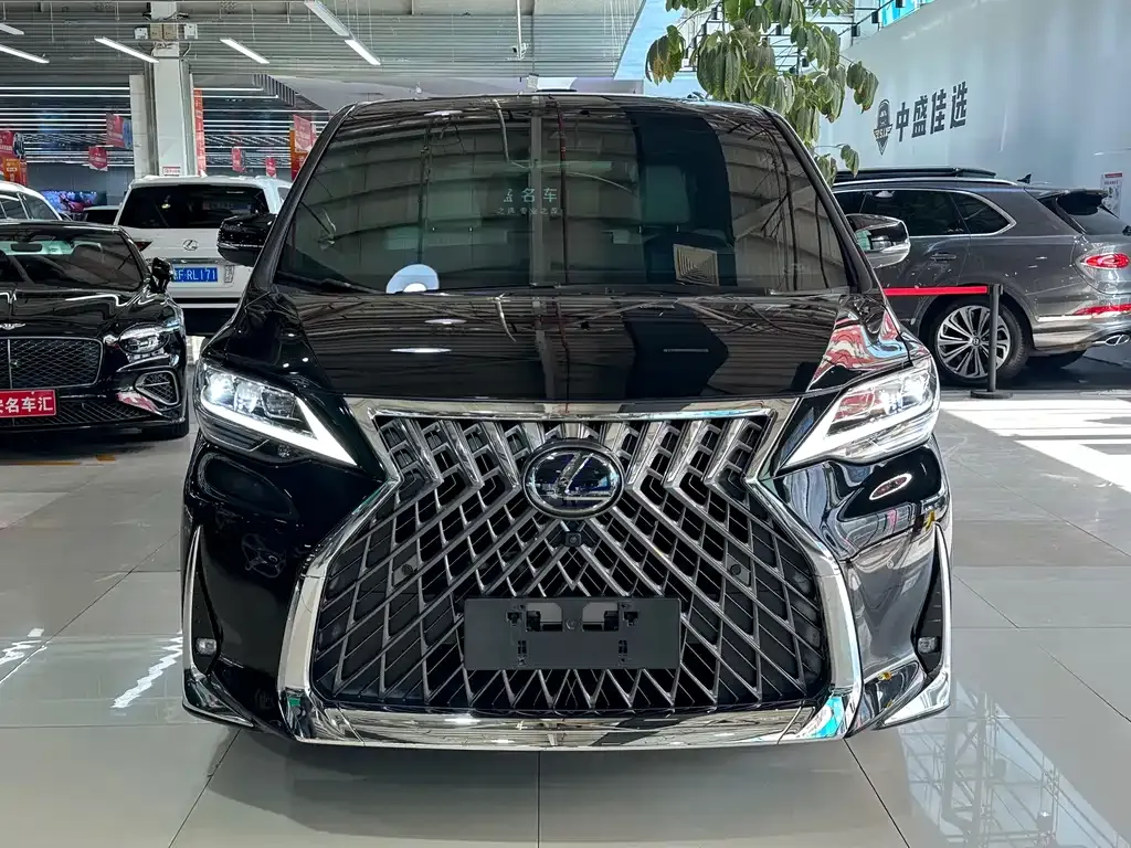 Lexus LM 2021 из CN, фото 3