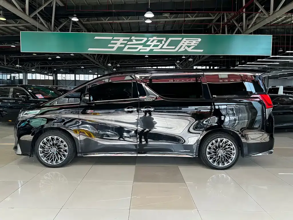 Lexus LM 2021 из CN, фото 6