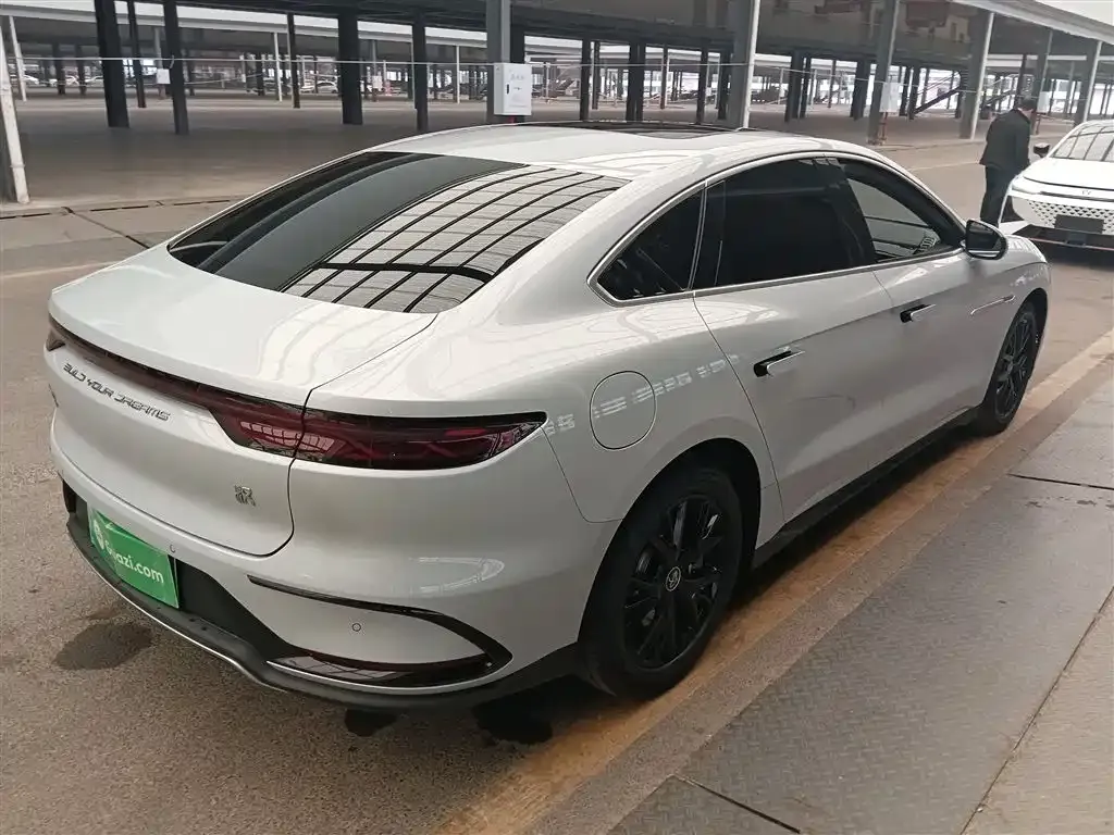 BYD Han 2025 из CN, фото 6