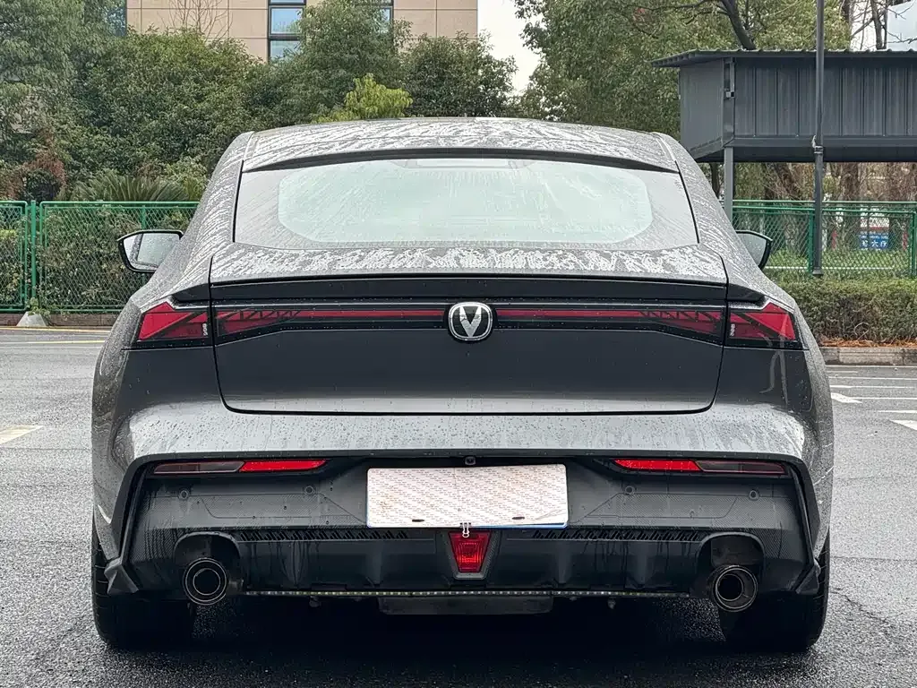 Changan UNI-V 2023 из CN, фото 8