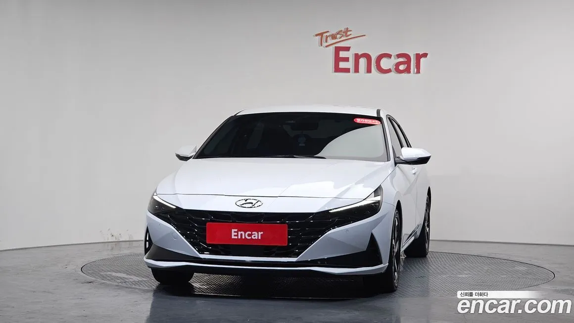 Hyundai AVANTE — фото 3
