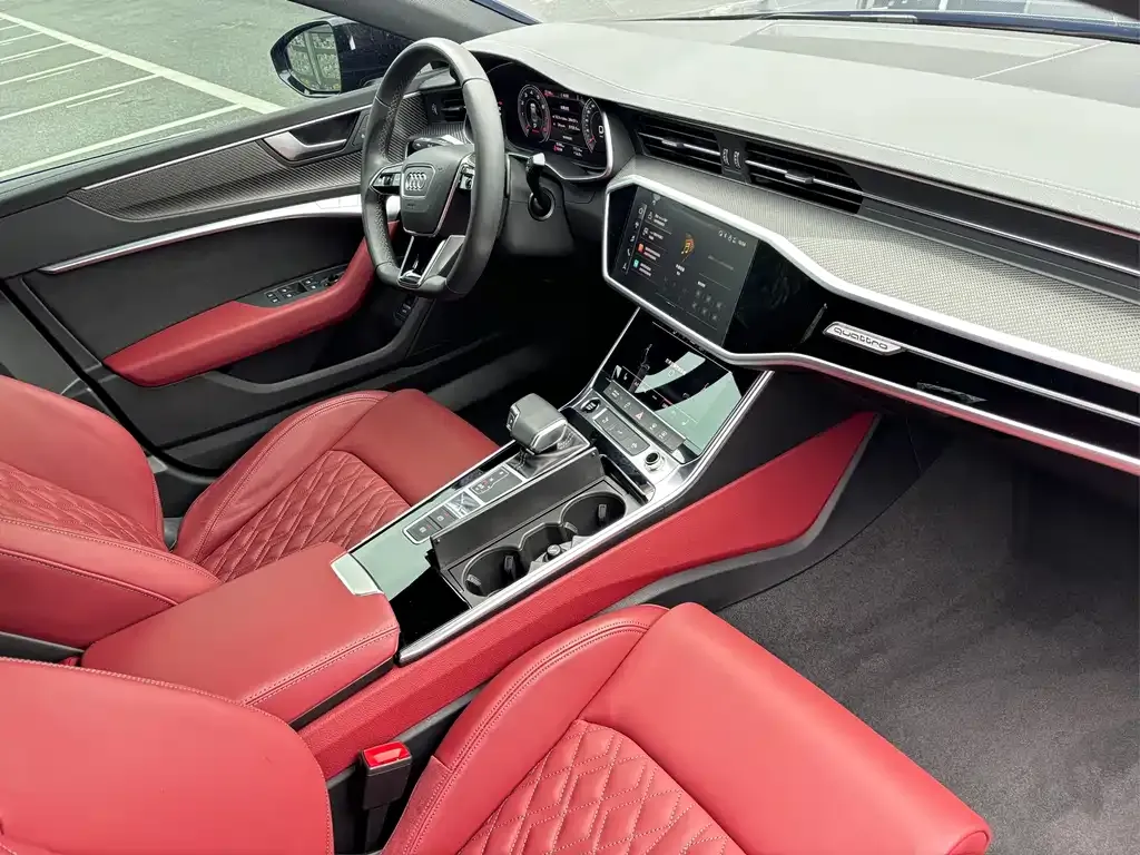 Audi A7L 2024 из CN, фото 5